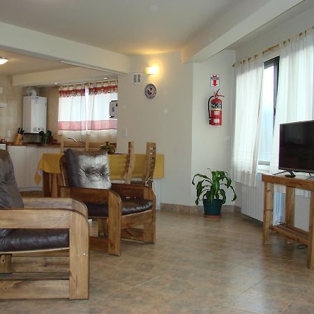 Апартаменты Madiya Departamentos Сан-Карлос-де-Барилоче Экстерьер фото